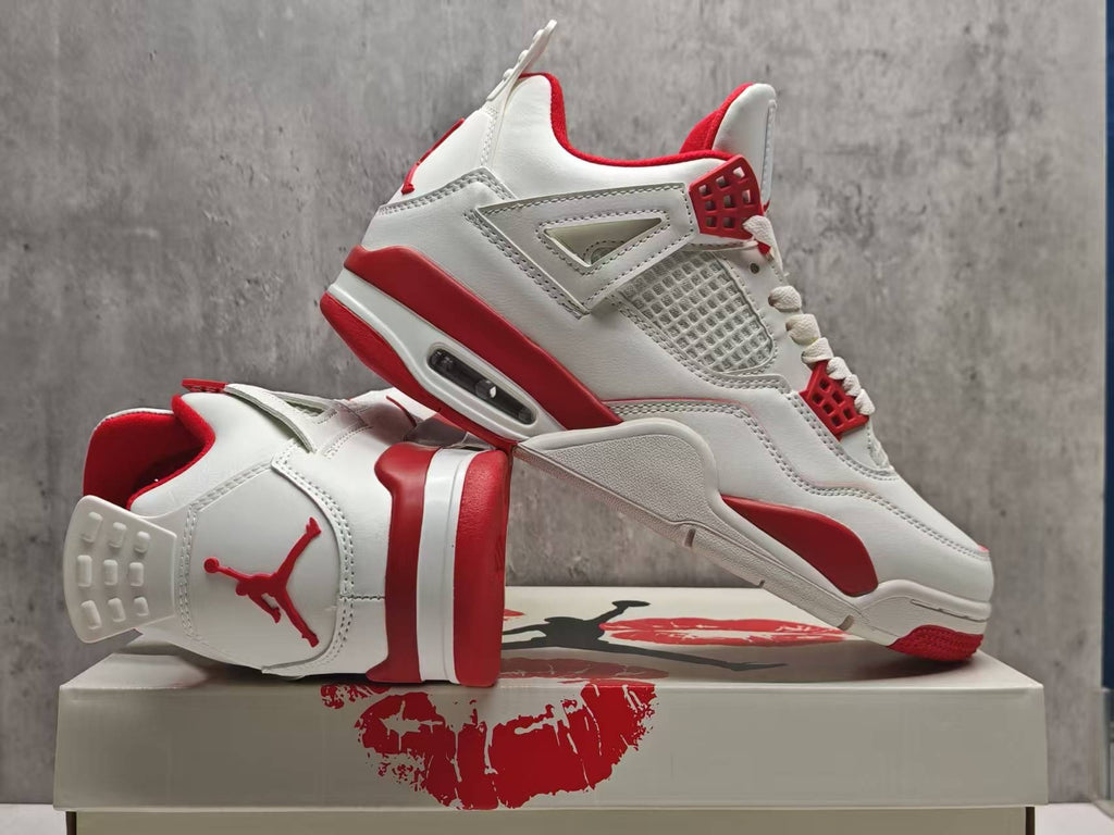 Air Jordan 4 Retro 'Valentine's Day Sierra Red' (2026)