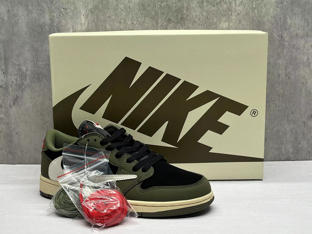 Travis Scott x Air Jordan 1 Low OG 'Medium Olive'