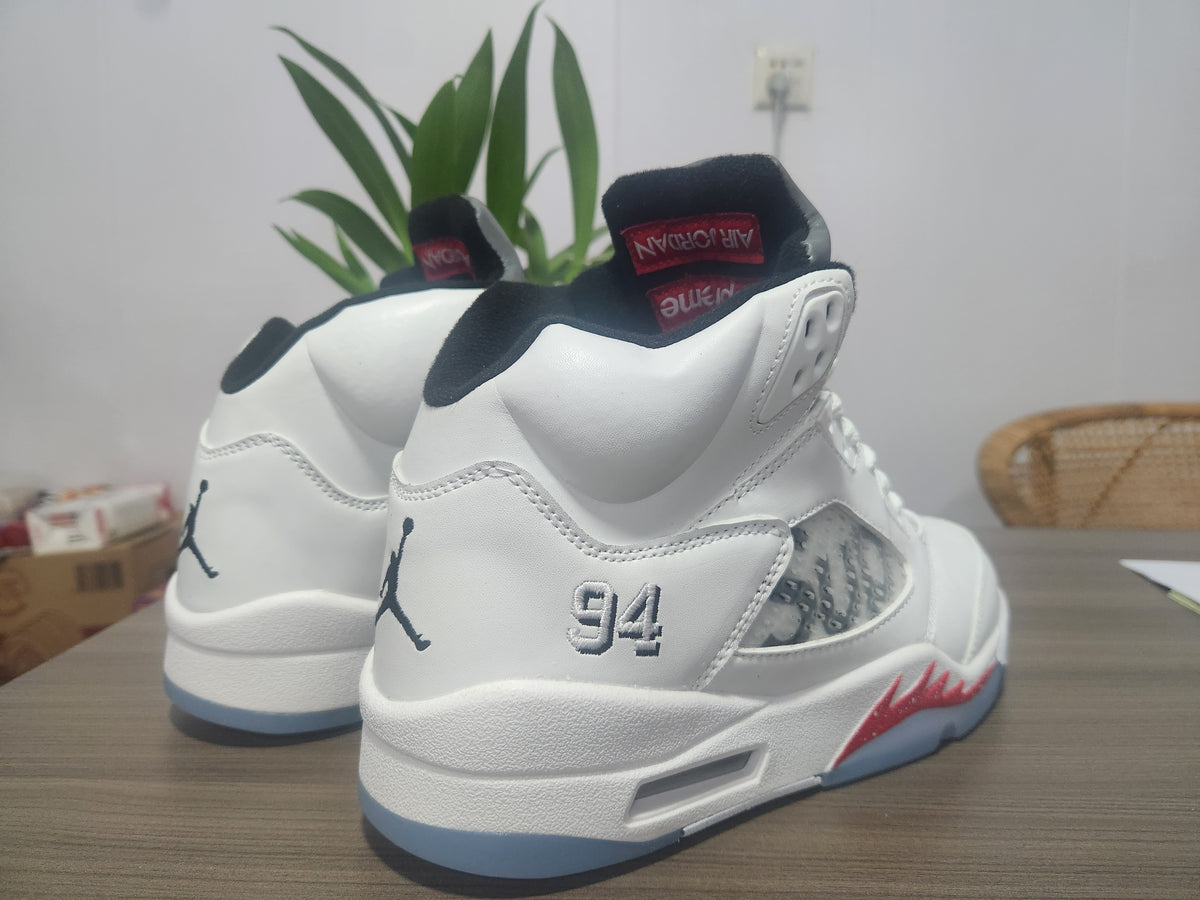 Supreme x Air Jordan 5 Retro 'White' (2015)