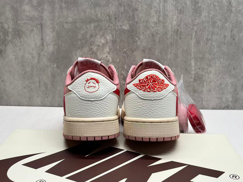 Travis Scott x Air Jordan 1 Low OG 'Shy Pink/Red'