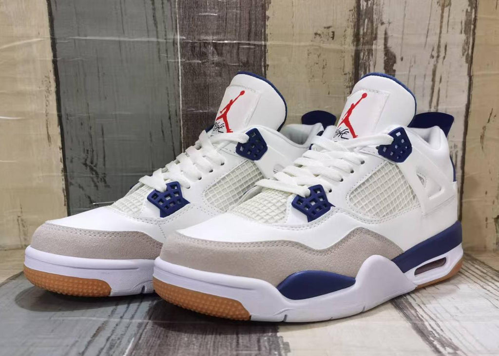 Air Jordan 4 Retro 'Military Blue' 2024