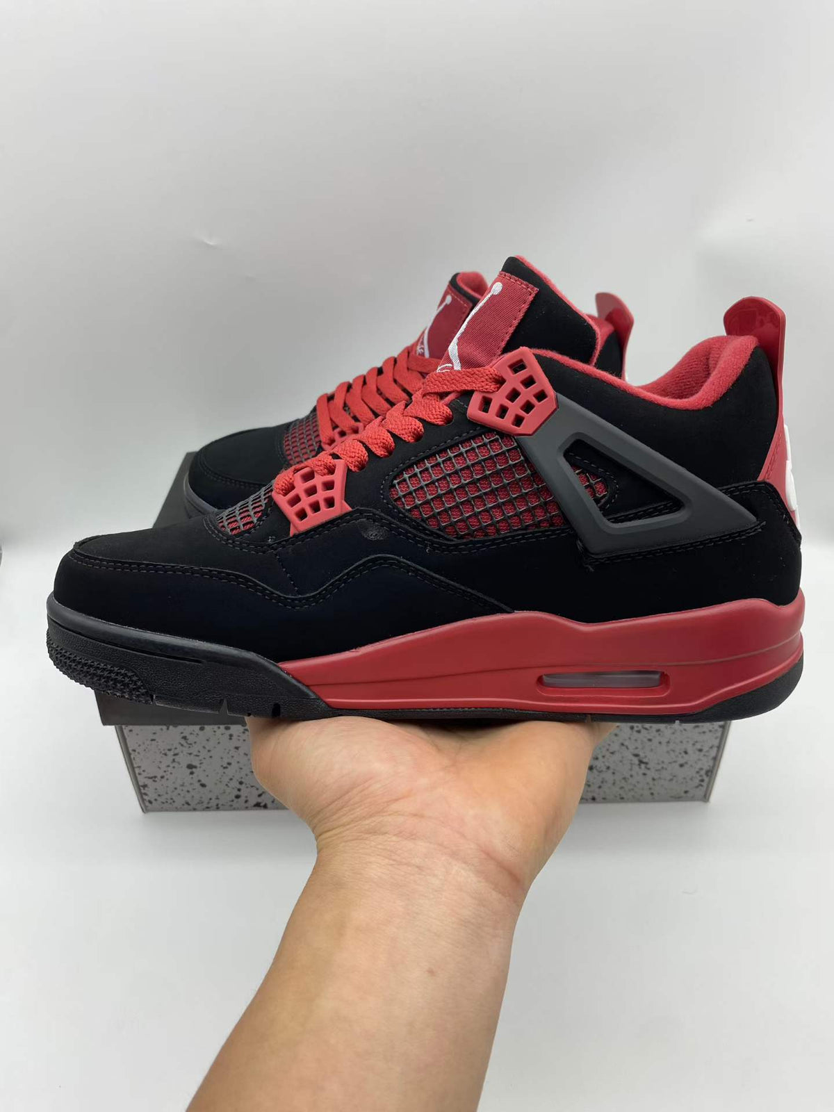 Air Jordan 4 Retro 'Red Thunder'