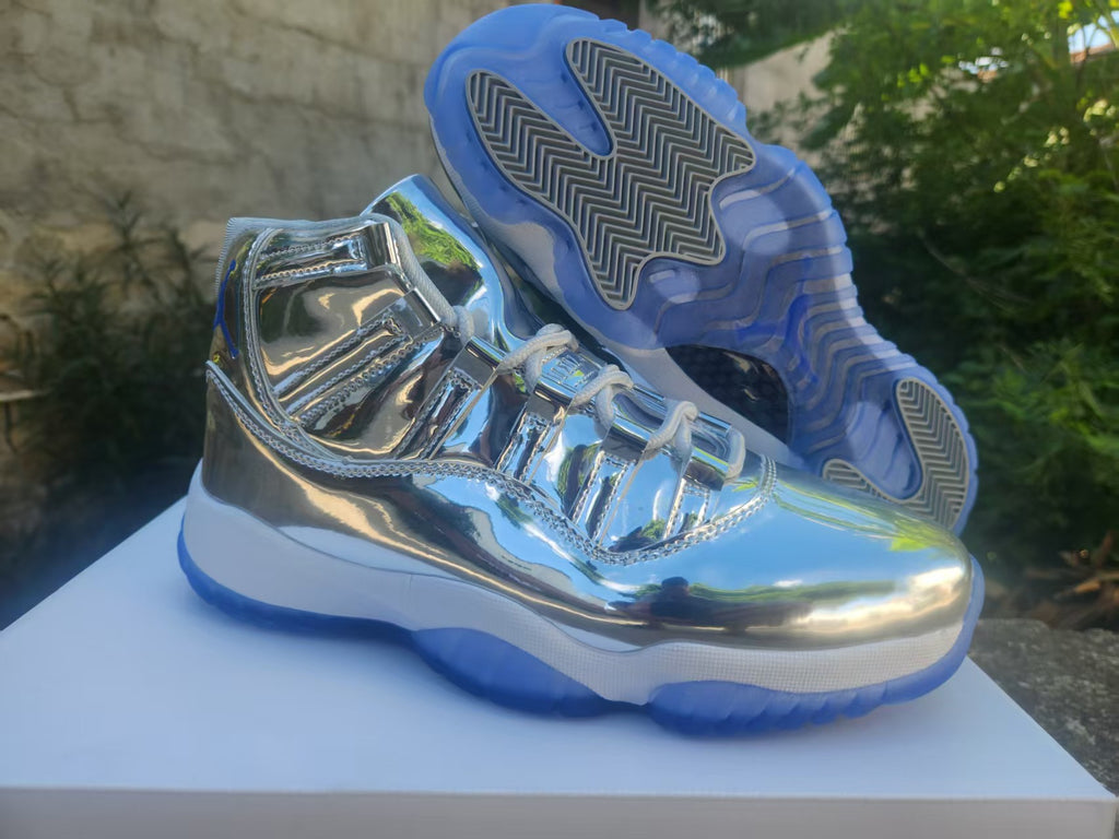 Air Jordan 11 Retro 'Metallic Silver Blue'