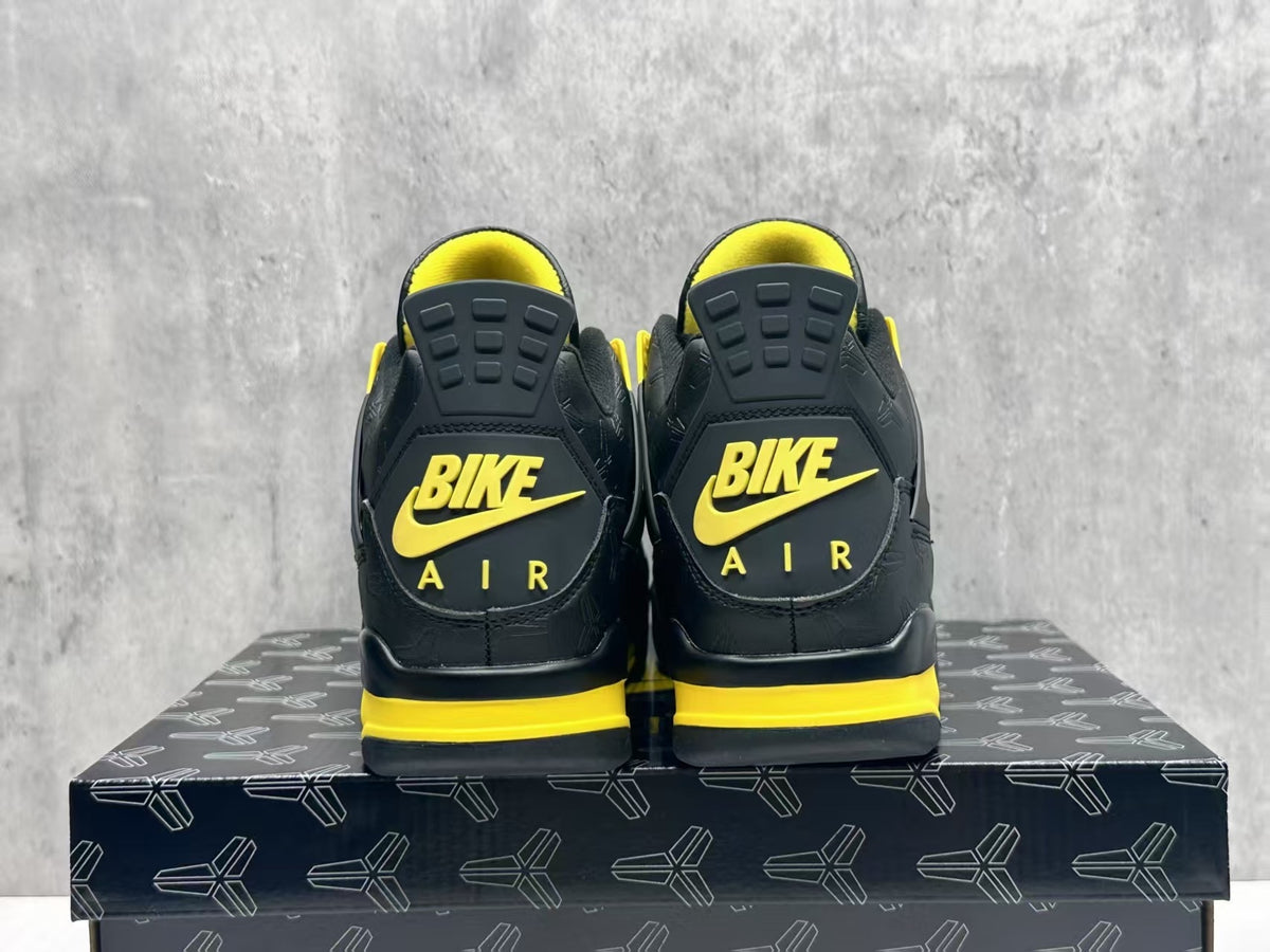 Air Jordan 4 Retro 'Thunder'