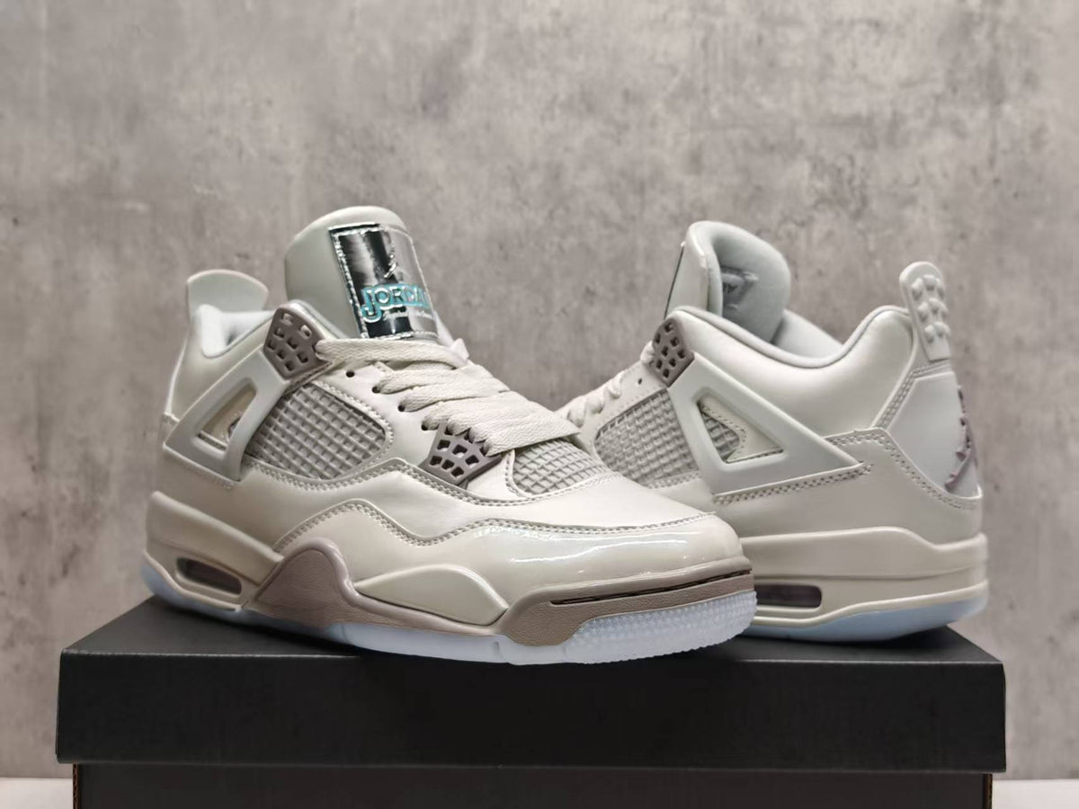 Women's Air Jordan 4 Retro 'Frozen Moments'