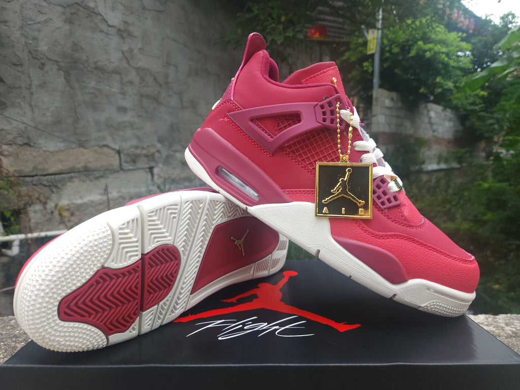 Air Jordan 4 Retro