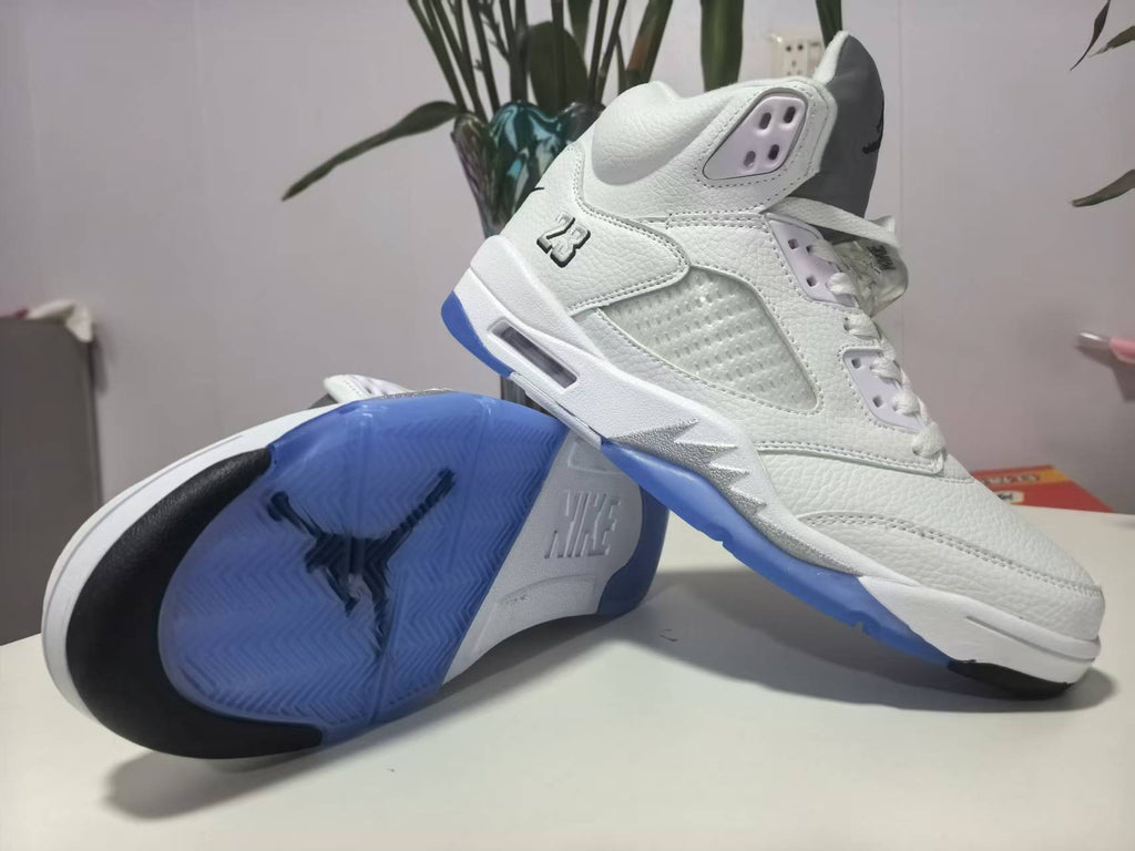Air Jordan 5 Retro OG "White/Black/Metallic Silver" (Men's)