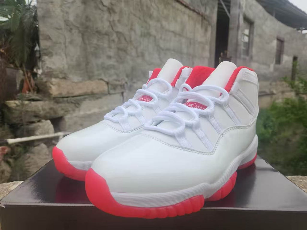 Air Jordan 11 Retro 'Varsity Red Bottom' (Custom)