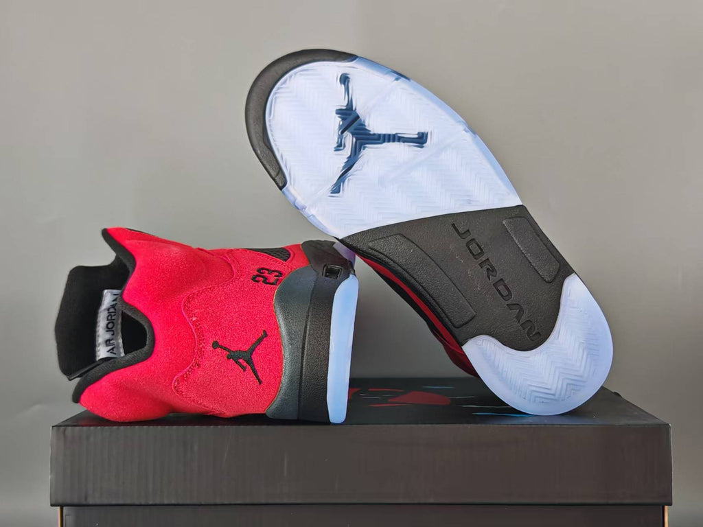 Air Jordan 5 Retro 'Raging Bull'