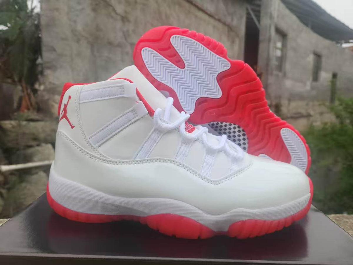 Air Jordan 11 Retro 'Varsity Red Bottom' (Custom)