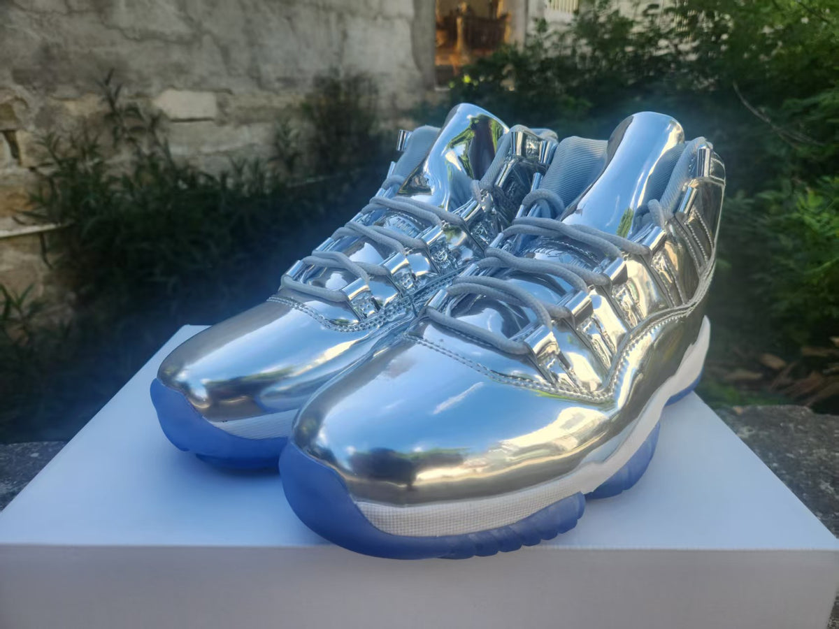 Air Jordan 11 Retro 'Metallic Silver Blue'