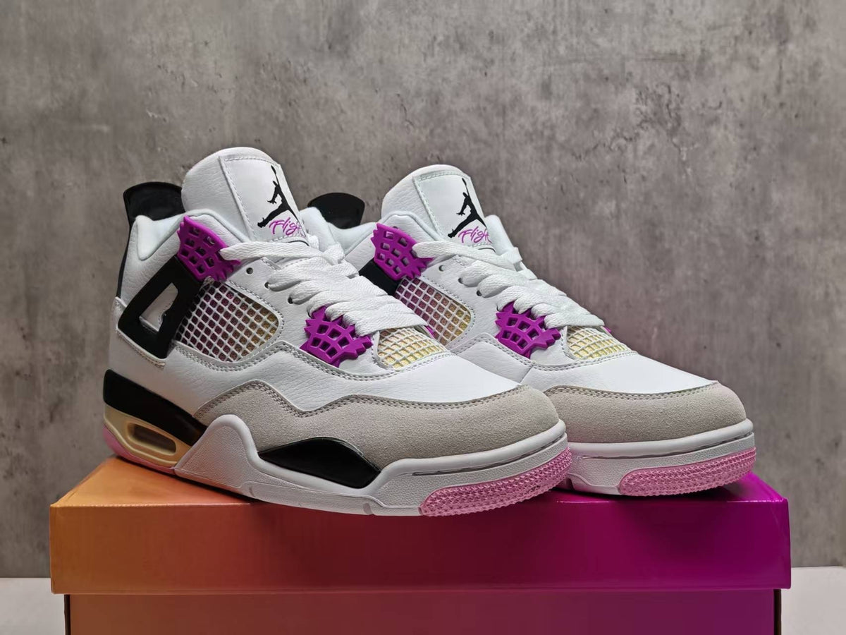 Air Jordan 4 Retro 'Comic'