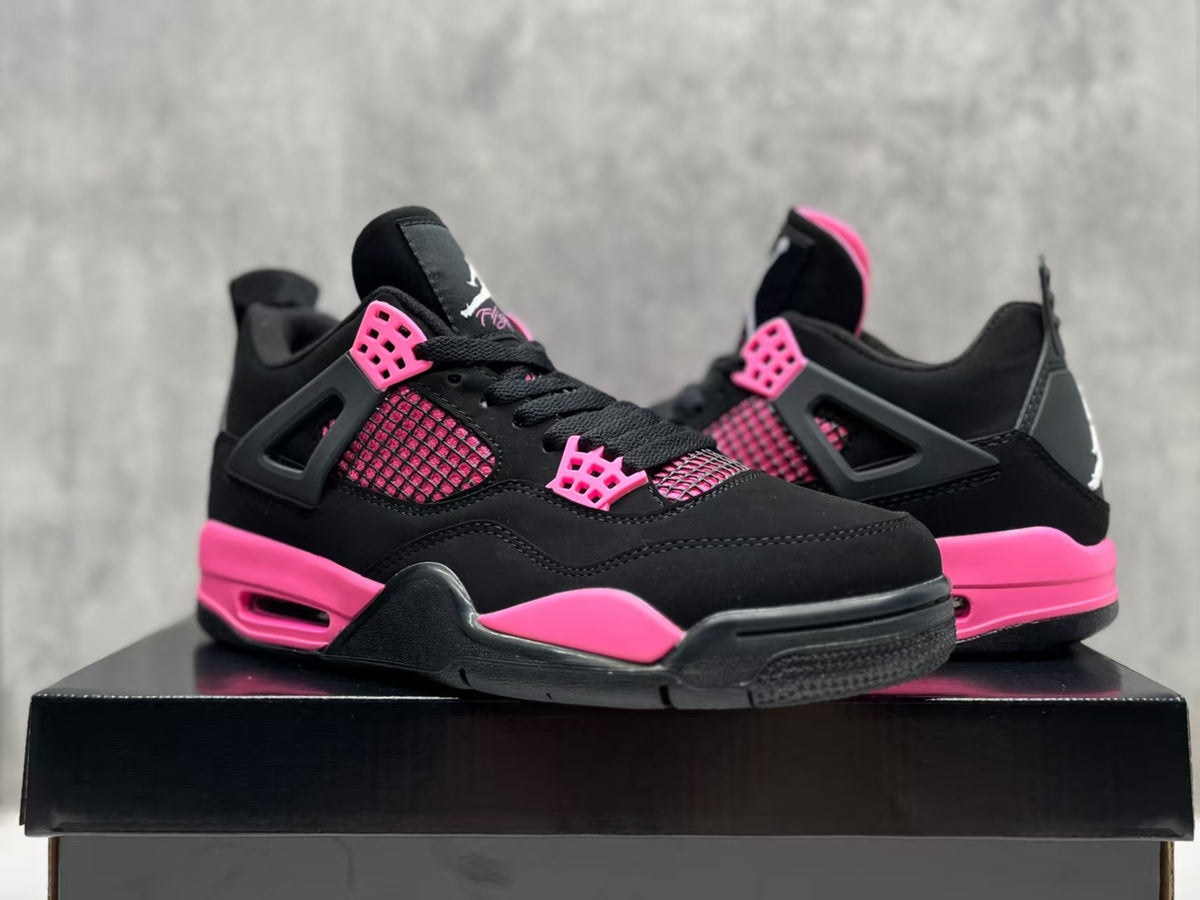Women's Air Jordan 4 Retro – Black / Pink