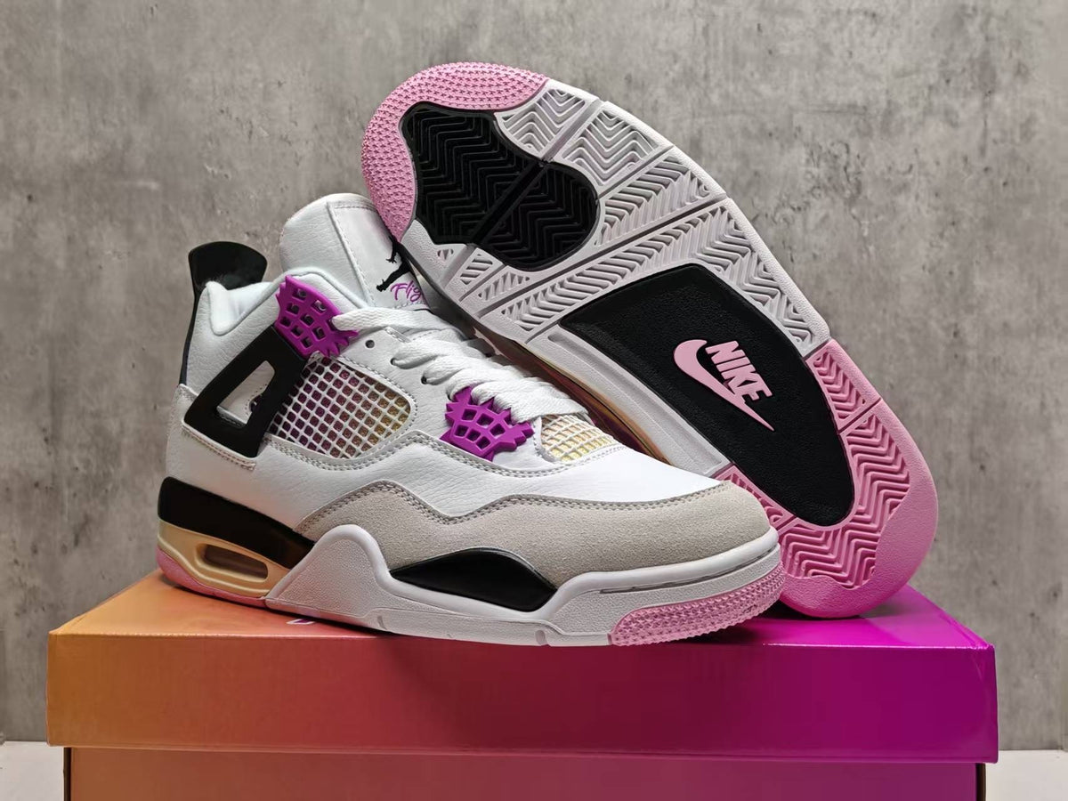 Air Jordan 4 Retro 'Comic'