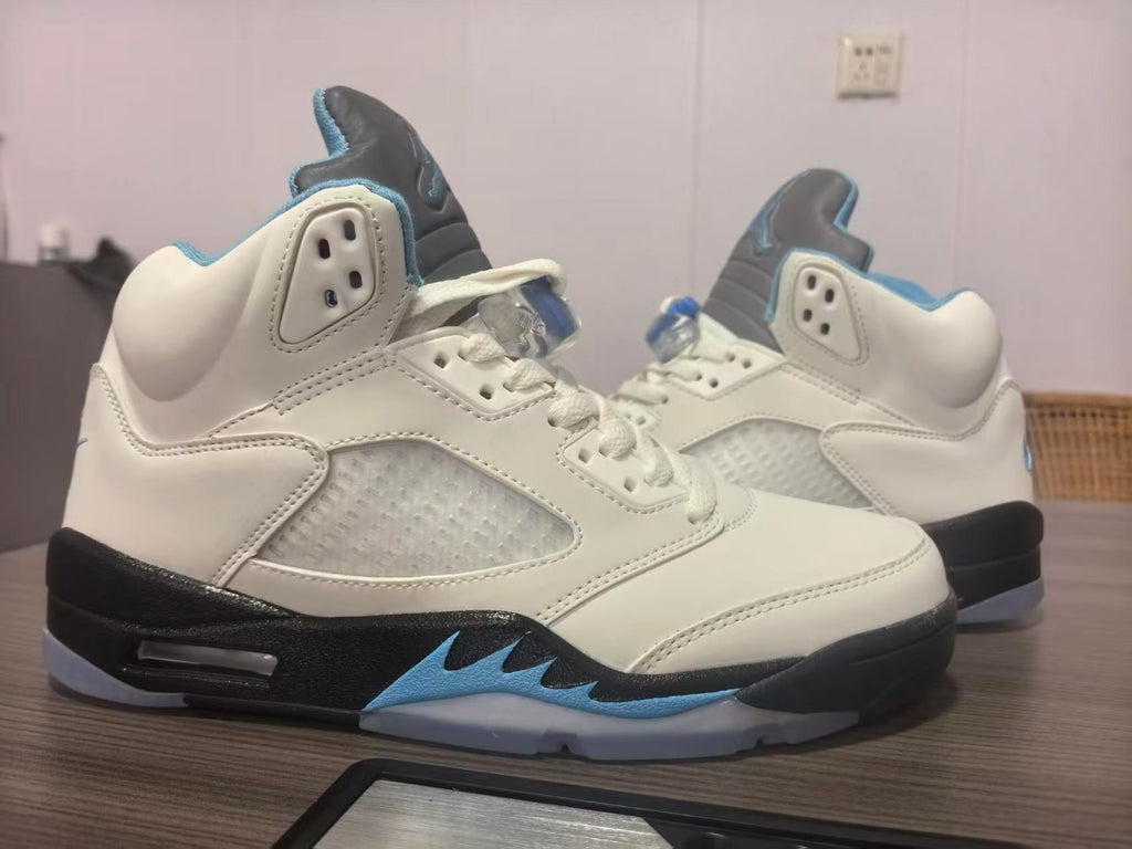 Air Jordan 5 Retro 'White Light Blue'