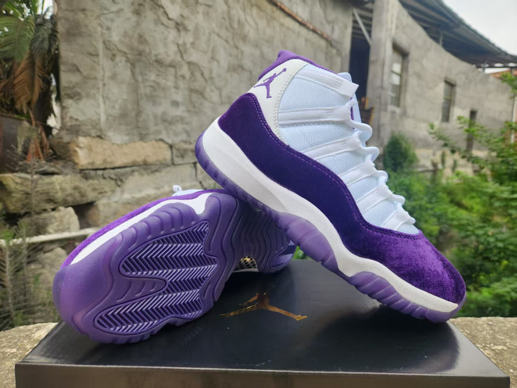 Air Jordan 11 Retro 'White Royal Purple' (Custom)