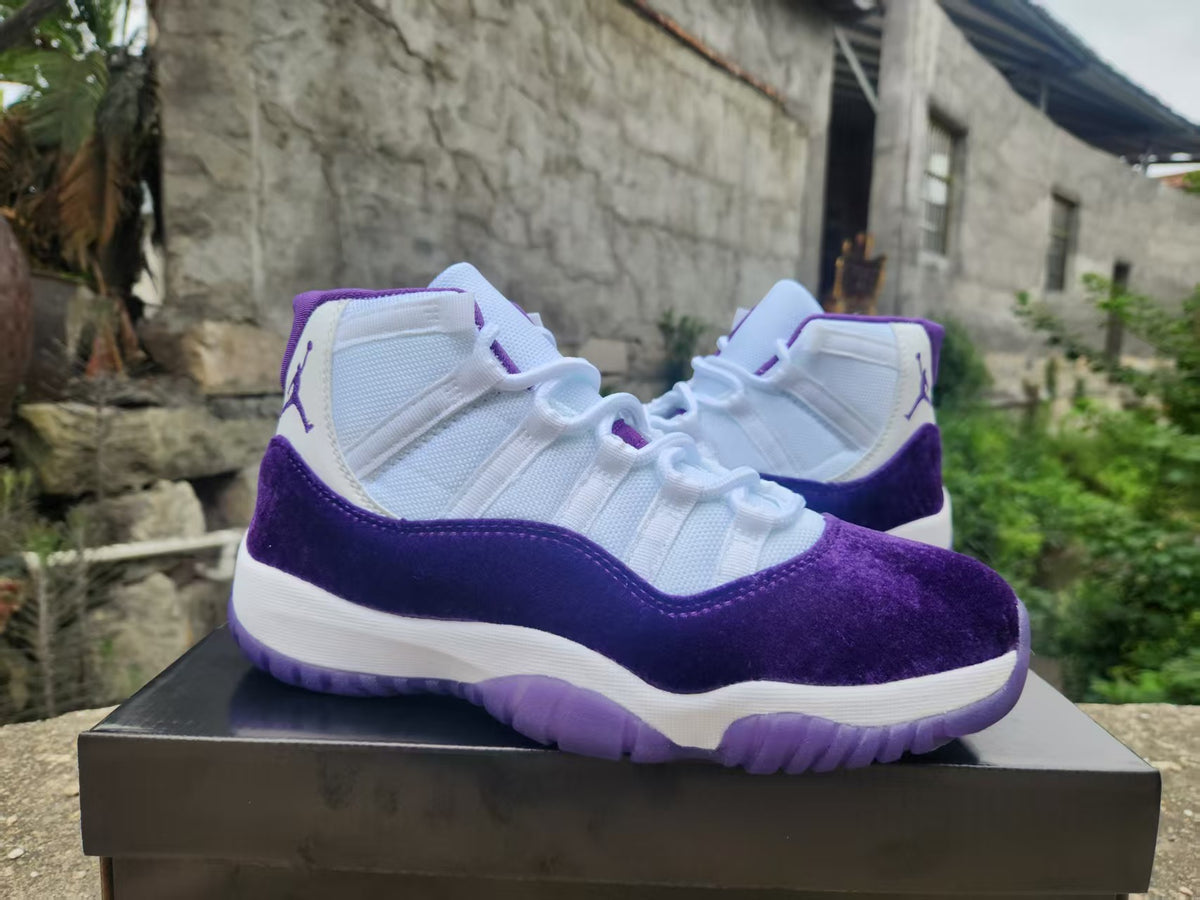 Air Jordan 11 Retro 'White Royal Purple' (Custom)