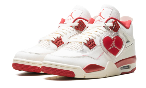Air Jordan 4 Retro (WMNS) 'Valentine's Day'