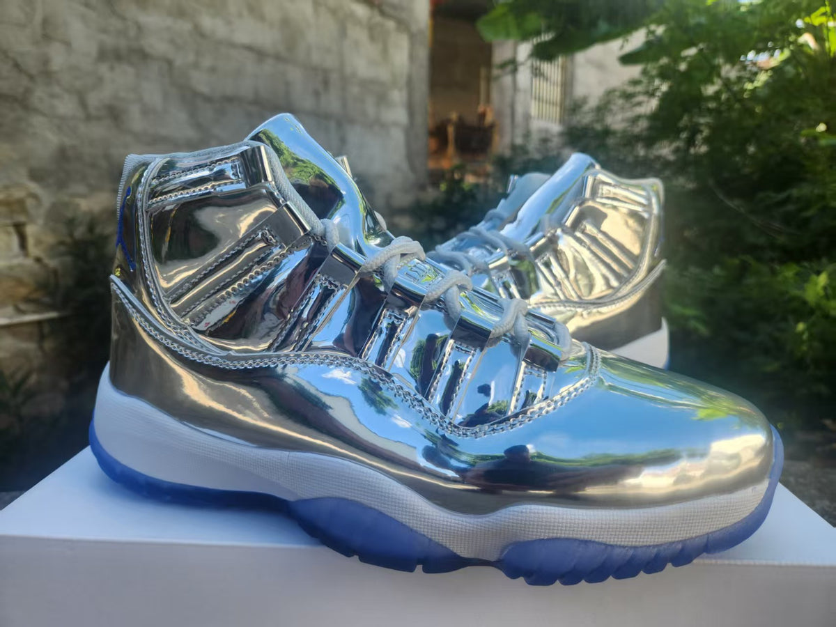 Air Jordan 11 Retro 'Metallic Silver Blue'