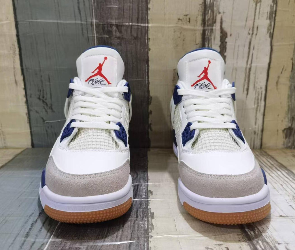 Air Jordan 4 Retro 'Military Blue' 2024