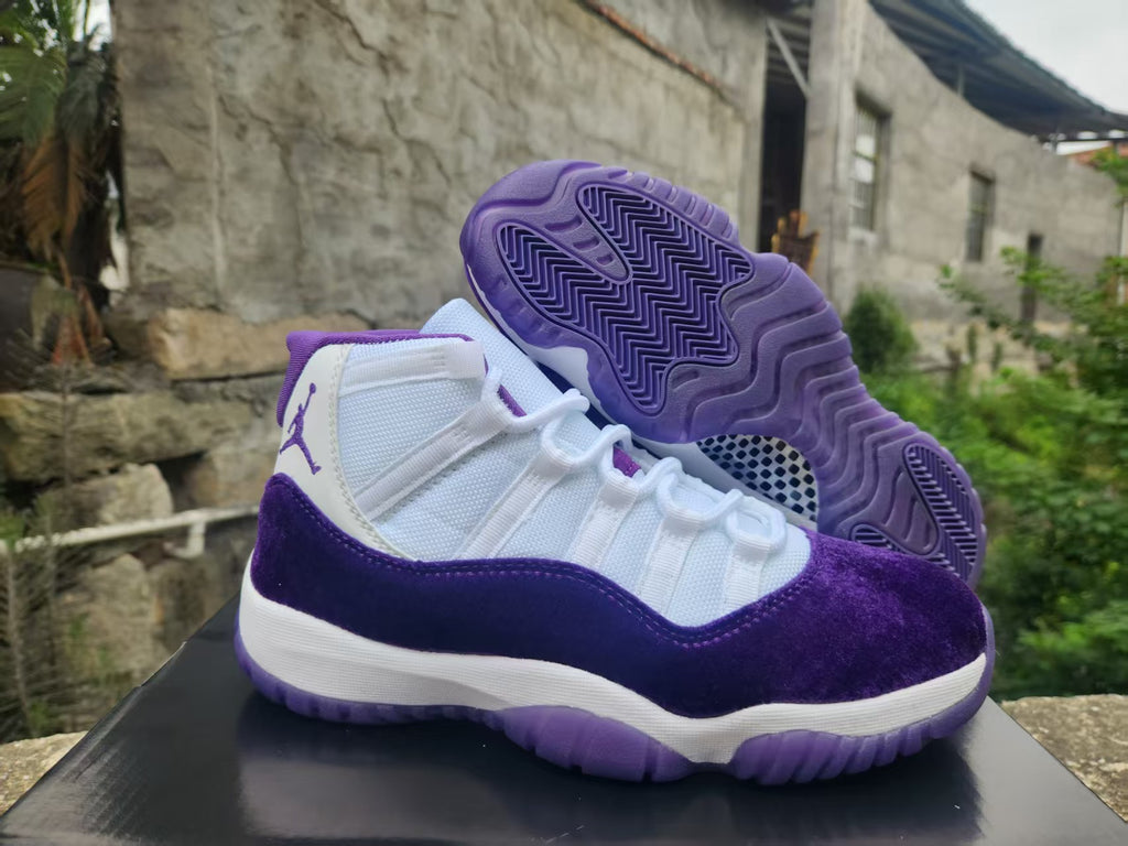 Air Jordan 11 Retro 'White Royal Purple' (Custom)