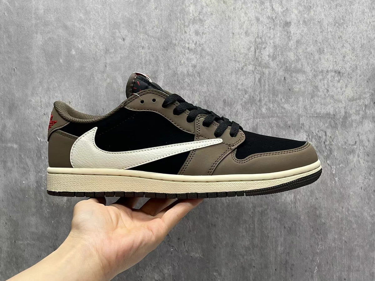 Air Jordan 1 Low Black and White Sneakers