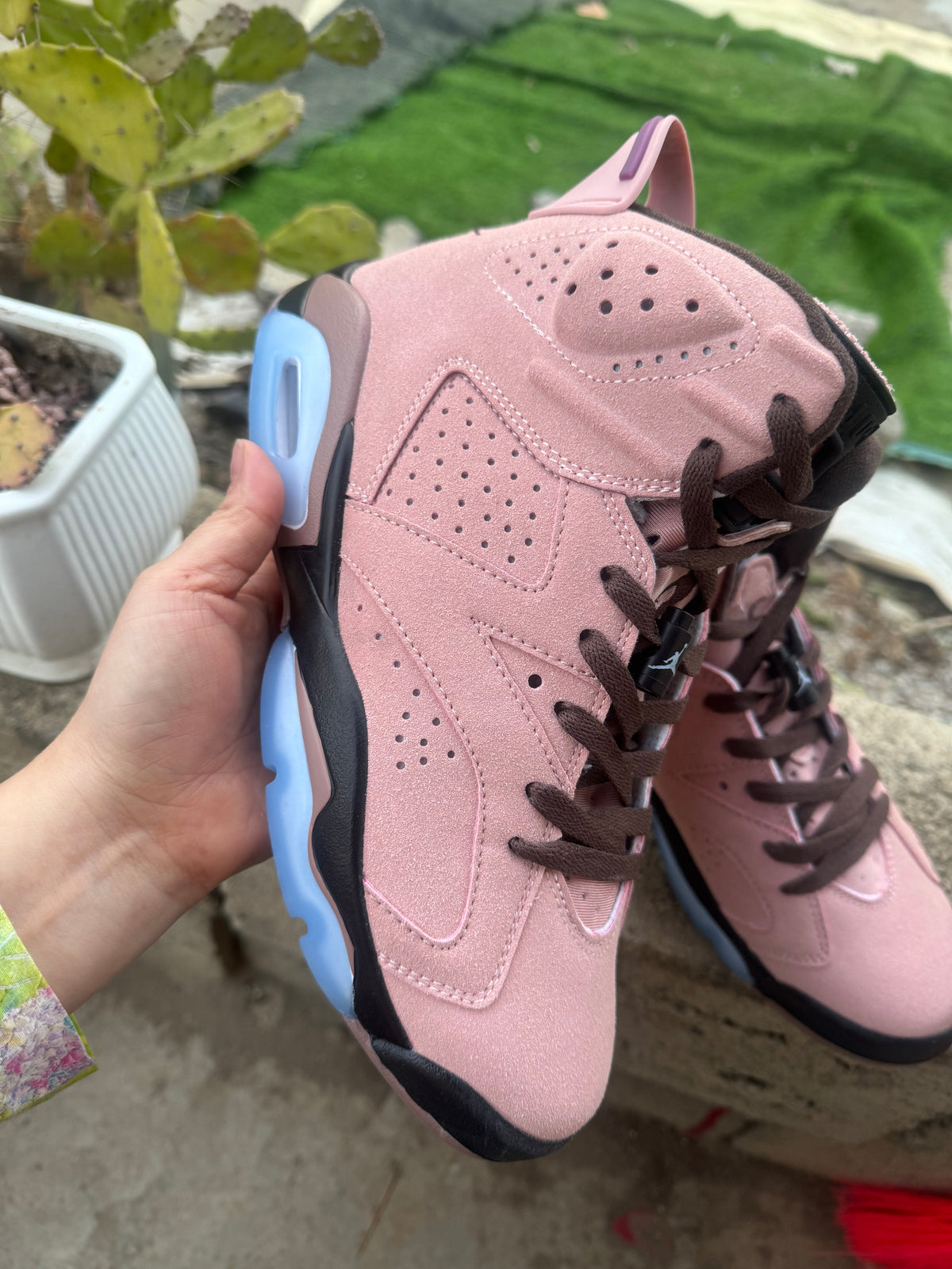 Air Jordan 6 Retro x Aleali May 'Rust Pink'
